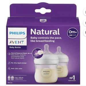 ‼️SAVE $8‼️ NWT 2 4oz Philips AVENT Natural Bottles